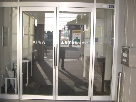 会社イメージ02